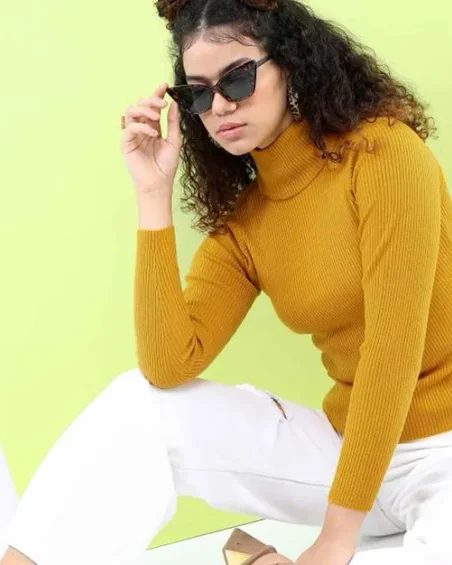 Pullover di lana da donna