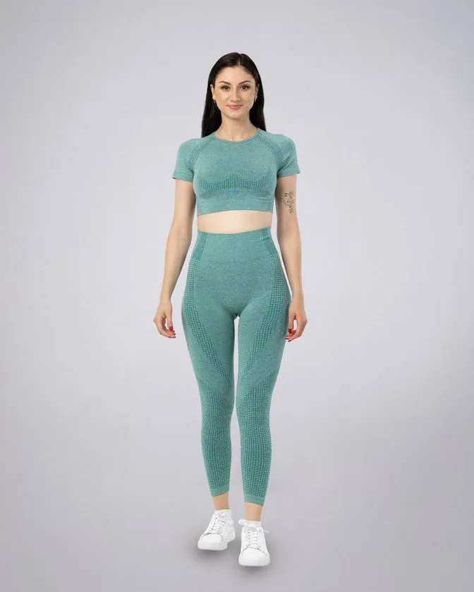 Top sportivi e leggings da donna